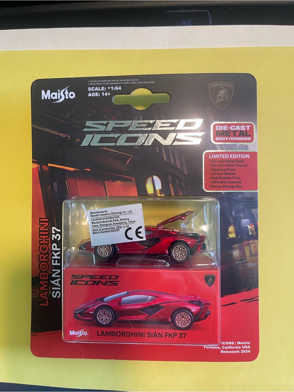 Maisto Speed Icons Lamborghini Sián FKP 37 - Red Die-Cast Car Limited Edition
